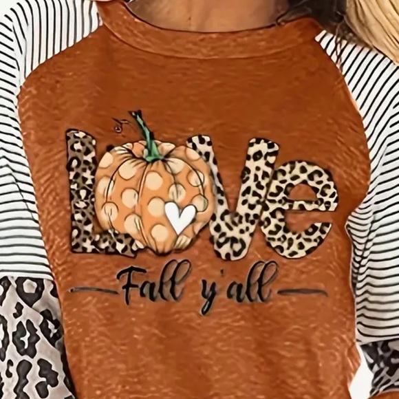 Pumpkin Chic LOVE Print Long Sleeve Tee - Picture 7 of 8